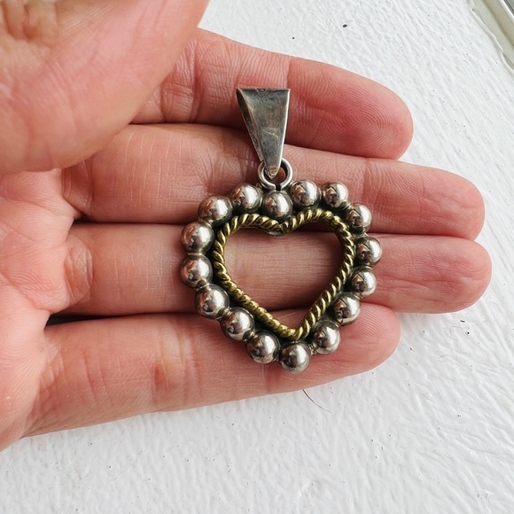 Vintage Sterling Heart Pendant - Picture 6 of 7